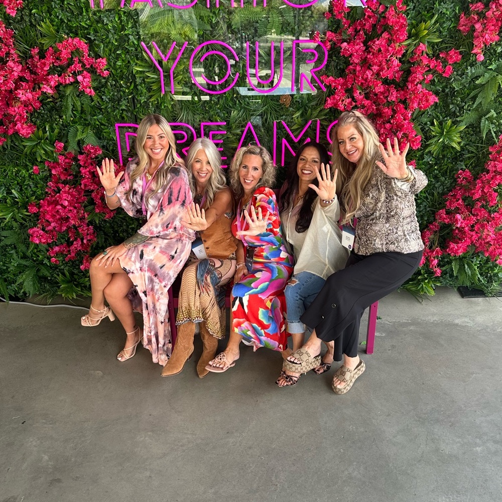 Join The 5 ⭐️ Posh Squad with $15 & Under Starts Live March 14th ⭐️ - Picture 2 of 14